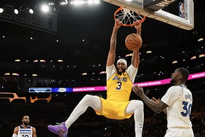 爱游戏全站入口里程碑夜！费城76人篮板制胜，NBA常规赛冲刺阶段刷纪录，震撼外界，资深球员宣示担当的简单介绍