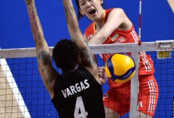 爱游戏手机版下载高尔夫夜战：嵩山银狐队逆转关中猎隼队，主帅临场妙招关键战拿下信心的简单介绍