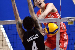 爱游戏手机版下载高尔夫夜战：嵩山银狐队逆转关中猎隼队，主帅临场妙招关键战拿下信心的简单介绍